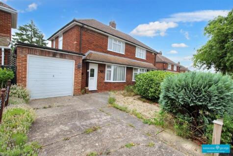 Longworth Avenue, Tilehurst, Reading