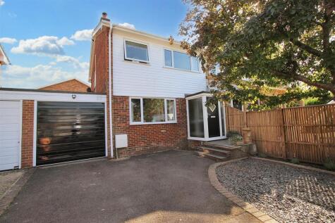 Wintringham Way, Purley On Thames, Reading