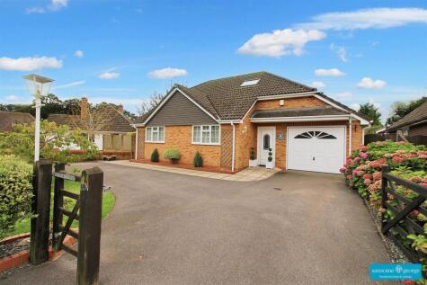 Highfield Road, Tilehurst, Reading