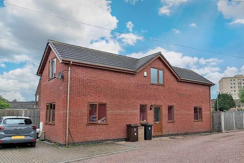 Emerald Close, Bilston