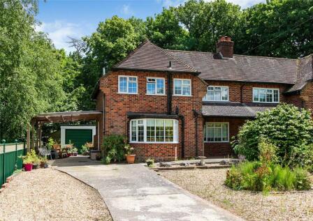 Southampton Road, Lymington, SO41