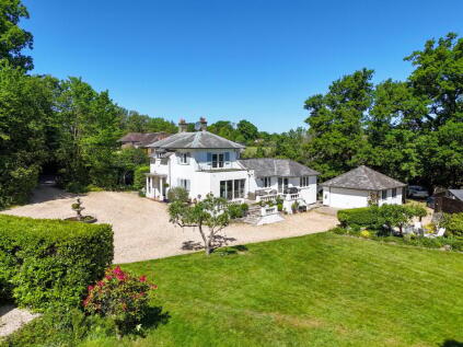 Wainsford Road, Pennington, LYMINGTON, SO41