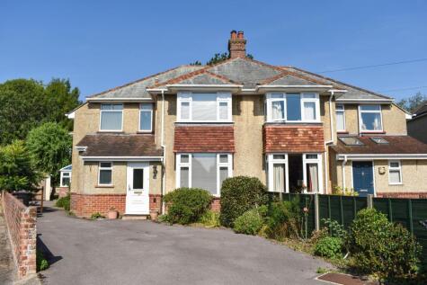 Belmore Road, Lymington, SO41