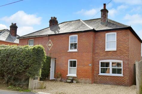 Everton Road, Hordle, Lymington, SO41