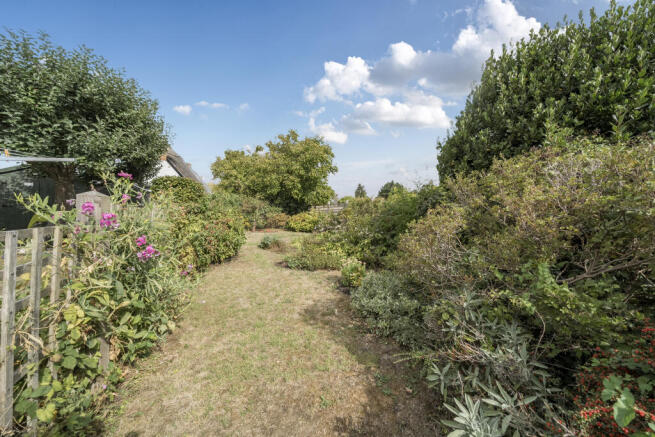 1347016868b5803af3923