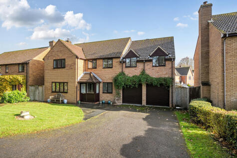 Manor Park, South Marston, Swindon, SN3
