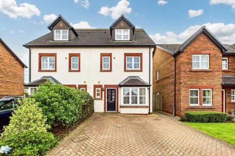 St. Mungos Close, Dearham, CA15