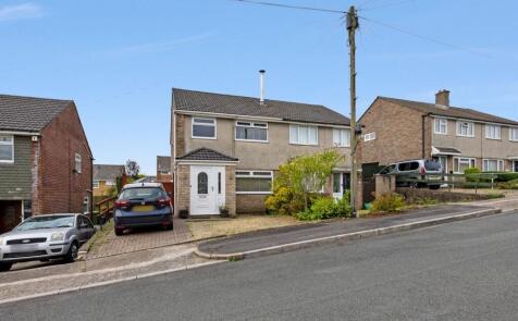 Campton Place, Beddau, CF38