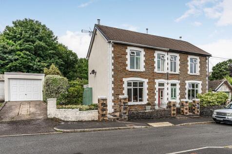 Heol Y Parc, Efail Isaf, CF38