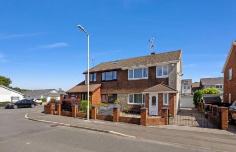 Fairmound Place, Tonteg, CF38