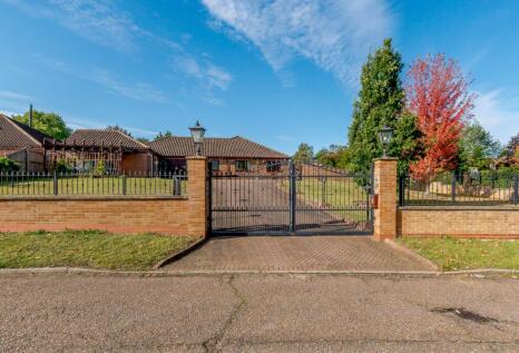 The Highlands, Exning, Newmarket, Suffolk