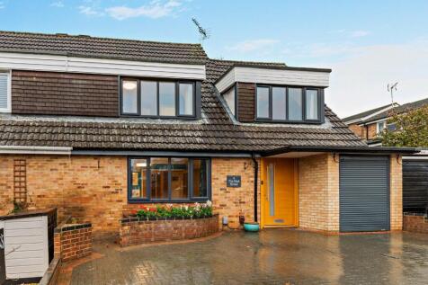 Valley Rise, Royston, Hertfordshire