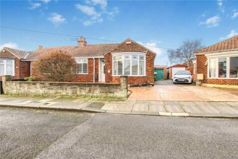 Jubilee Grove, Wolviston Court