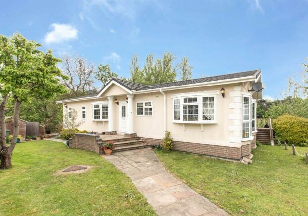 3 Bedroom Mobile Home For Sale In Bushey Hall Park Bushey Wd23