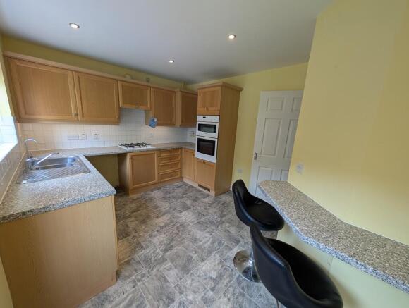 PXL_20250626_0928...