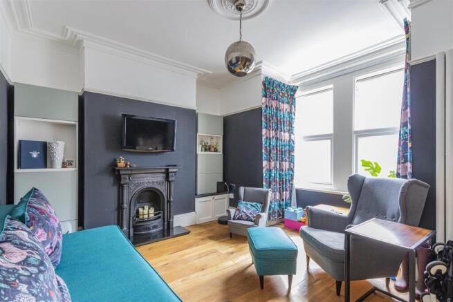 Romilly Road West 14-14.jpg