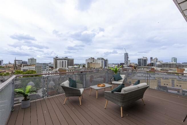 2 bedroom penthouse  for sale Cathays Park
