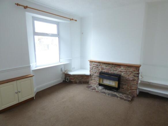 Lounge 1