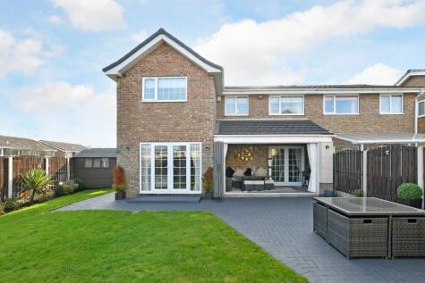 Patterdale Close, Dronfield Woodhouse, Dronfield, Derbyshire, S18