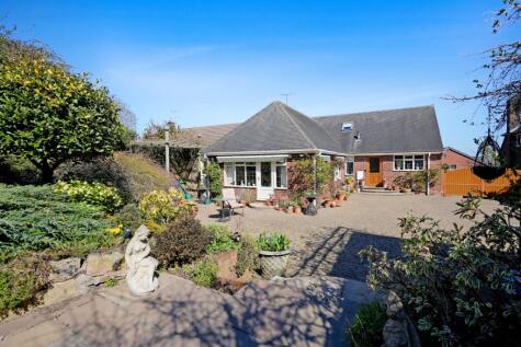 Handley Road, New Whittington, Chesterfield, Derbyshire, S43