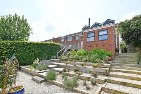 Hallowes Drive, Dronfield, Derbyshire, S18