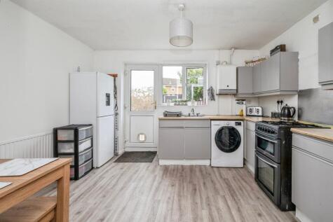 Dover Court, Caister-On-Sea, Great Yarmouth