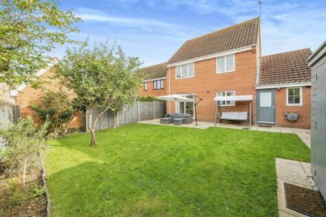 Great Yarmouth - 4 bedroom detached house for sale