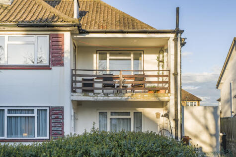 Ridgeway, Epsom, KT19