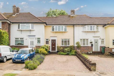 Chapel Way, Epsom, KT18
