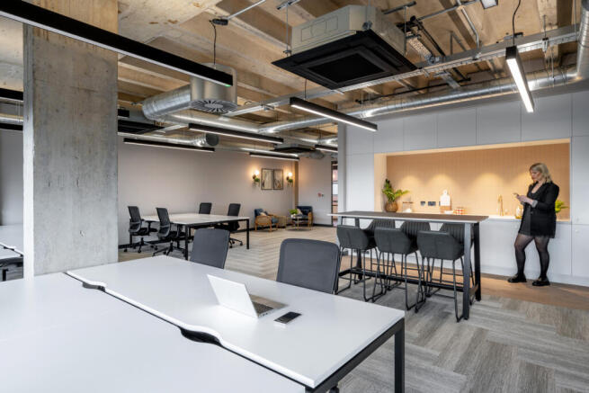 Jackson_House_Suite_1.3_04