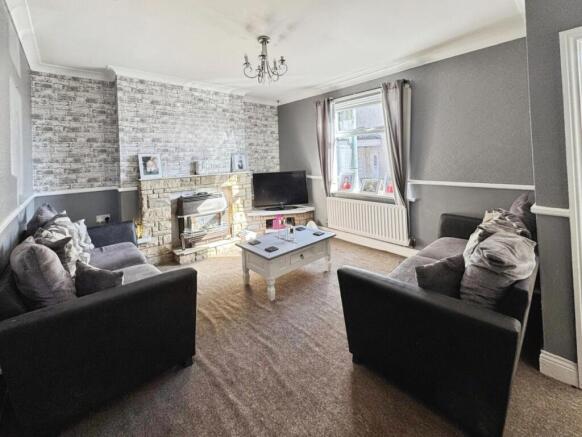 pbox-living_room-346024.jpg