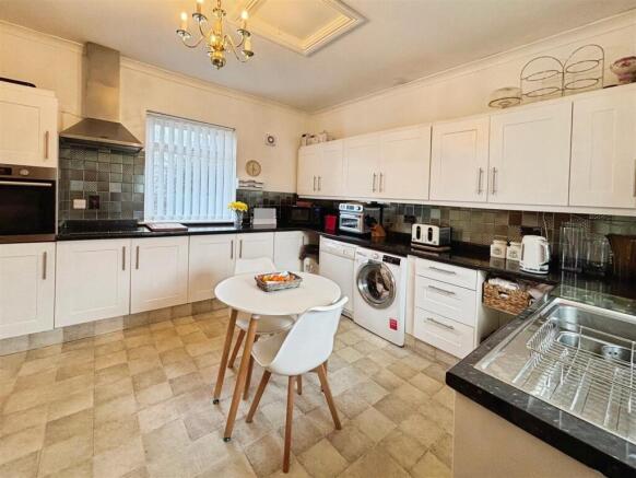 825b1bd8-IMG_2228 - Copy.jpeg