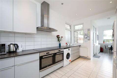 Lynton Road, London, W3