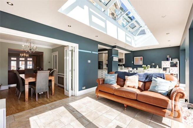 Kitchen / Living