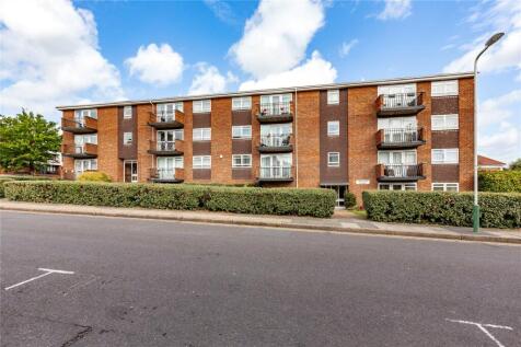 Abington Court, Hall Lane, Upminster, RM14