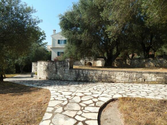 House from the pathway