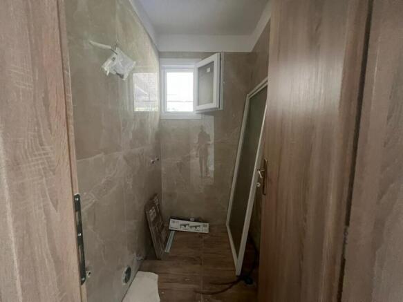 bathroom1