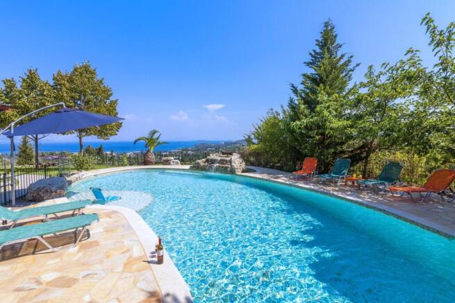 Pool and view