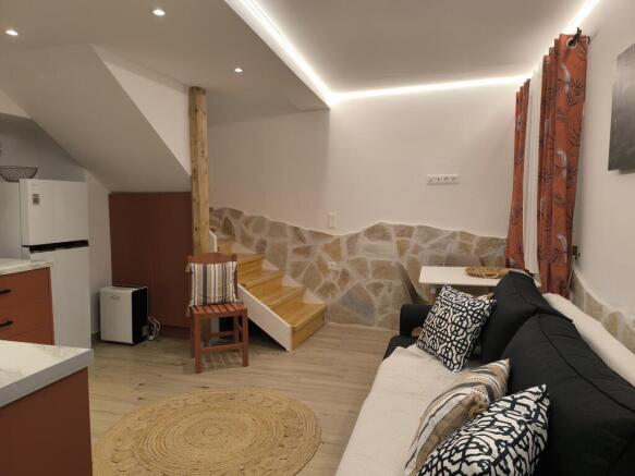 Sitting room to staircase