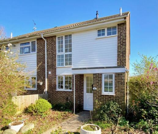 1. 5 Keats Rd - Front.jpg