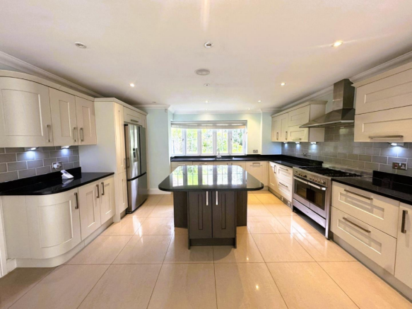 kitchen 3.png