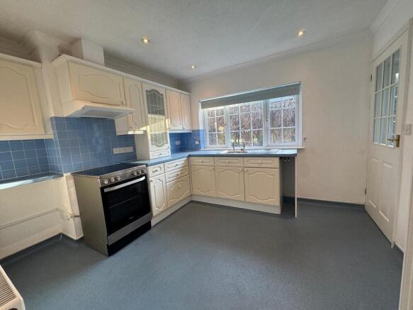 ed923f19-d390-4f4...