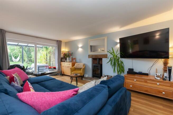 sitting room.jpg