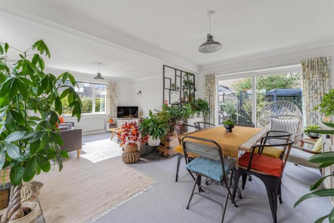 18 Greenfield Rd-40.jpg