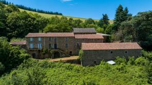 Photo of Midi-Pyrenees, Aveyron, Plaisance