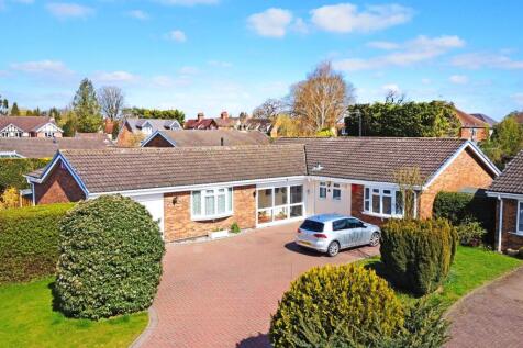 Liveridge Close, Knowle, B93