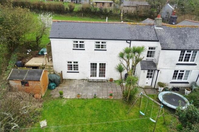 4 Bedroom Cottage For Sale In Berry Cottages Lutton Pl21