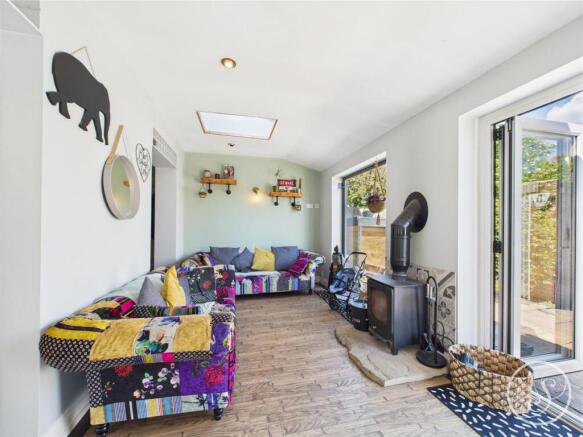 SITTING ROOM