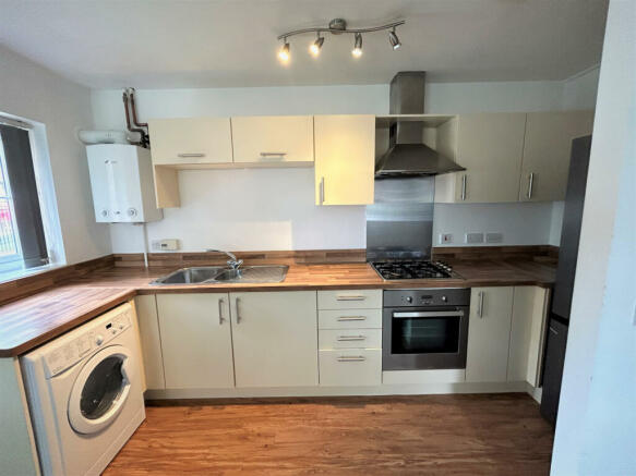 3 Bedroom Flat - HMO