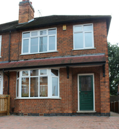 3 Bedroom semi-detached house - HMO